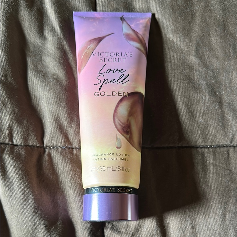 Victoria’s Secret Love Spell Golden Body Lotion